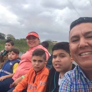 Meet your Posher, Rene